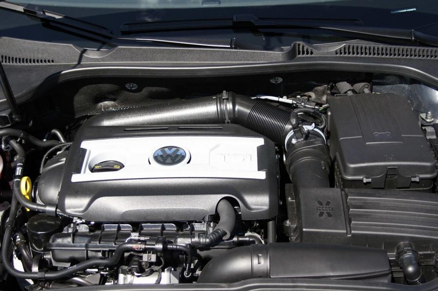  Volkswagen Eos Final 2015 года  (фото 18 из 23)